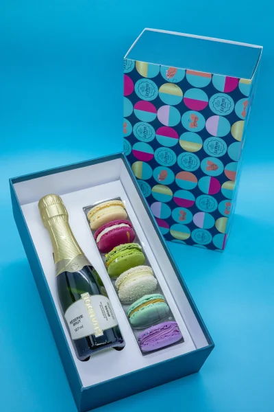 EMBALAGEM-COM-6-MACARONS-MINI-CHANDON-R_125